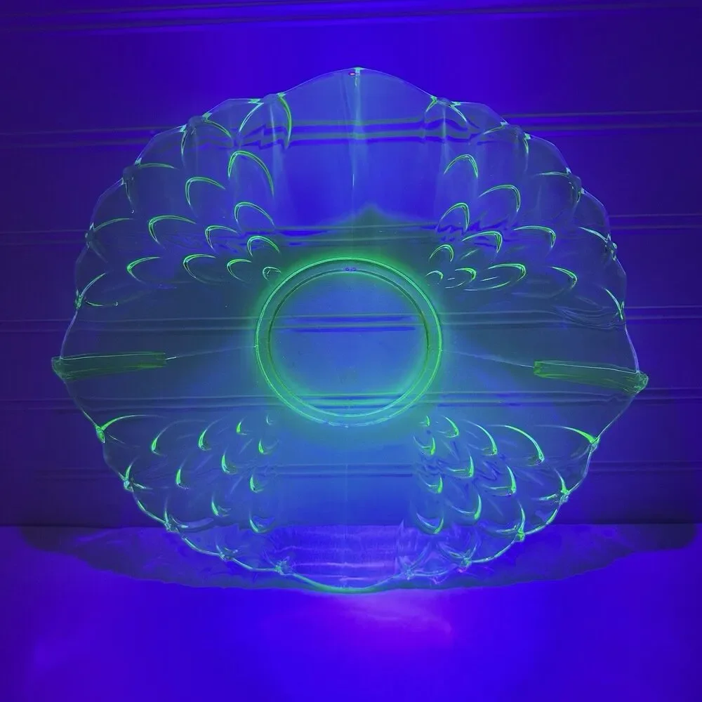 STÖLZLE Hermanova Czech Green Uranium Glass Handled Tray Art Deco Plate GLOWS